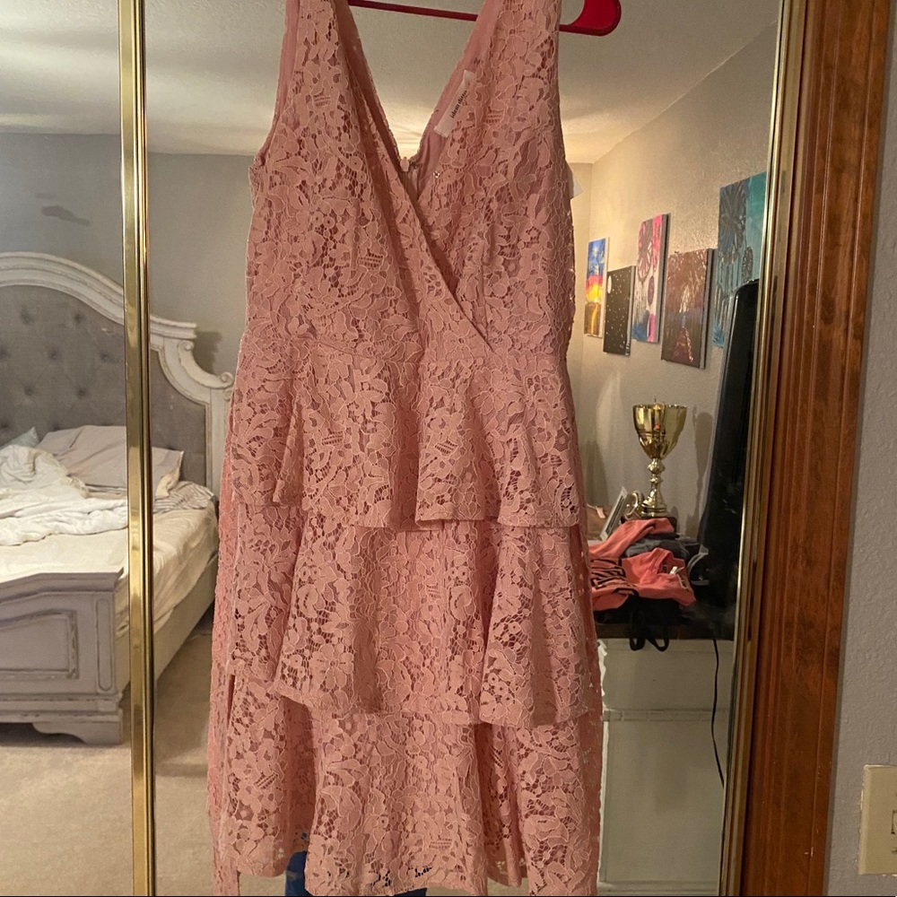 Blush pink dress. Size large.